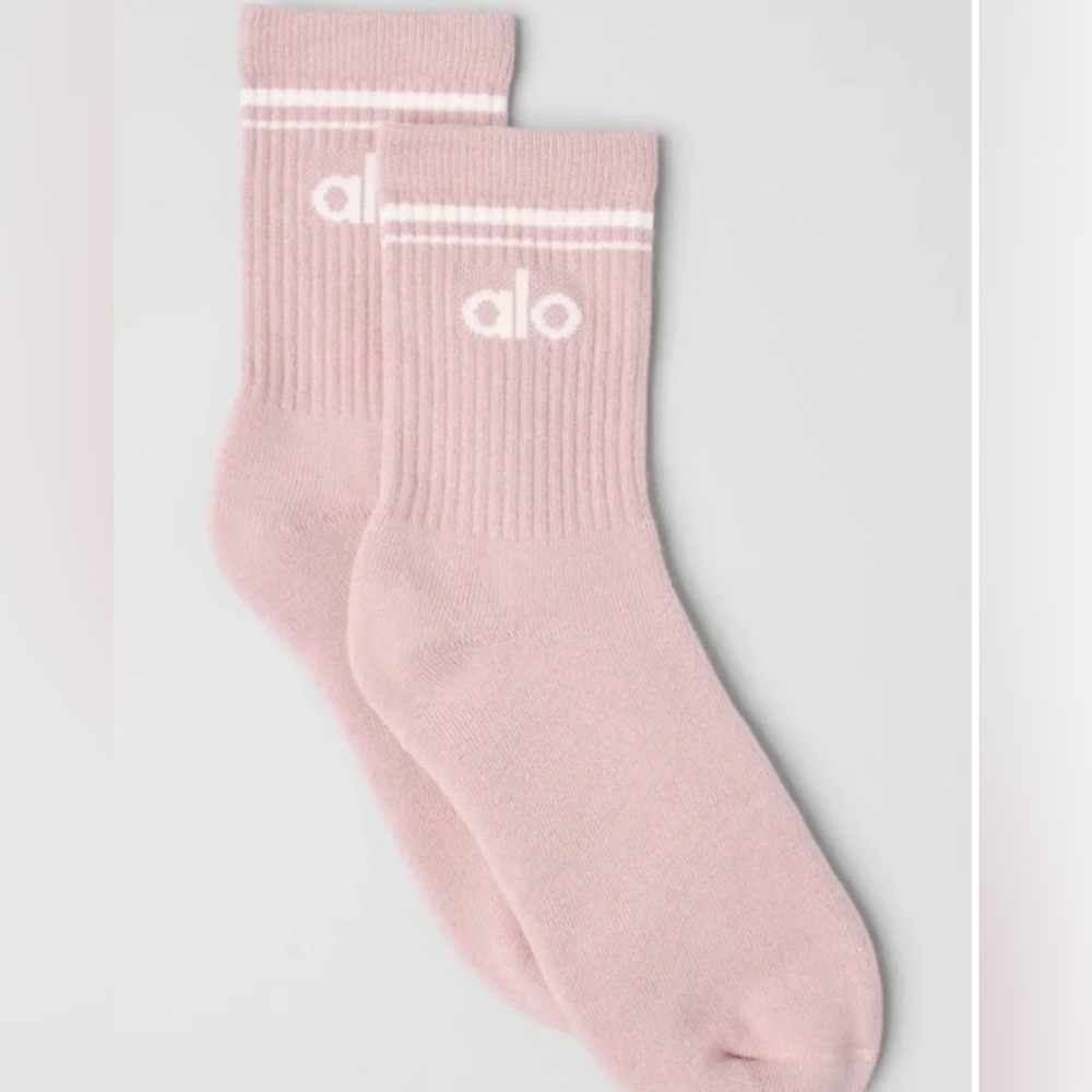 ALO Yoga Blush Half-Crew Socks